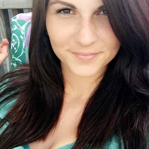 Meet your Posher, Ange - Picture 1 of 1